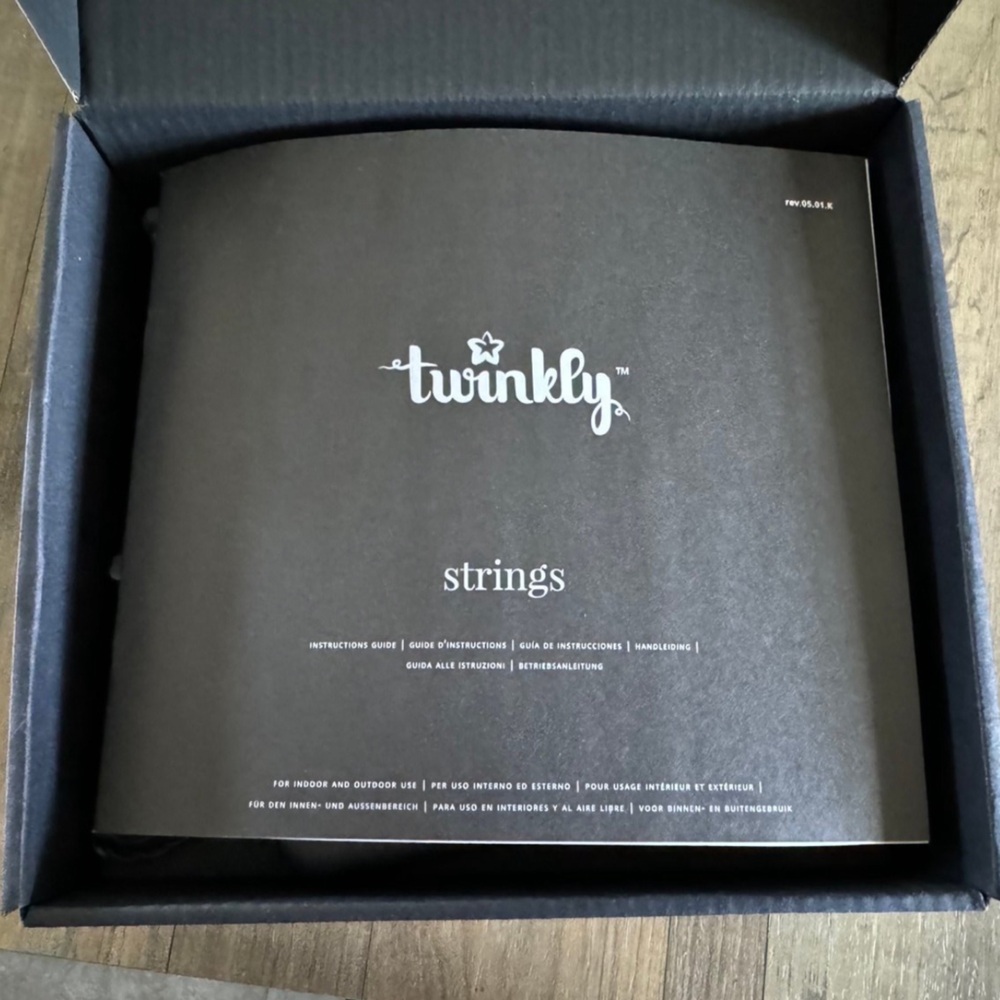 250 twinkly lights